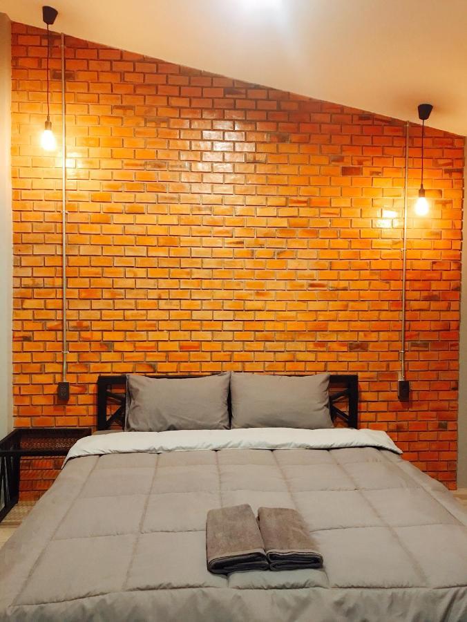 מלון Nakhonratchasima Bed Box מראה חיצוני תמונה