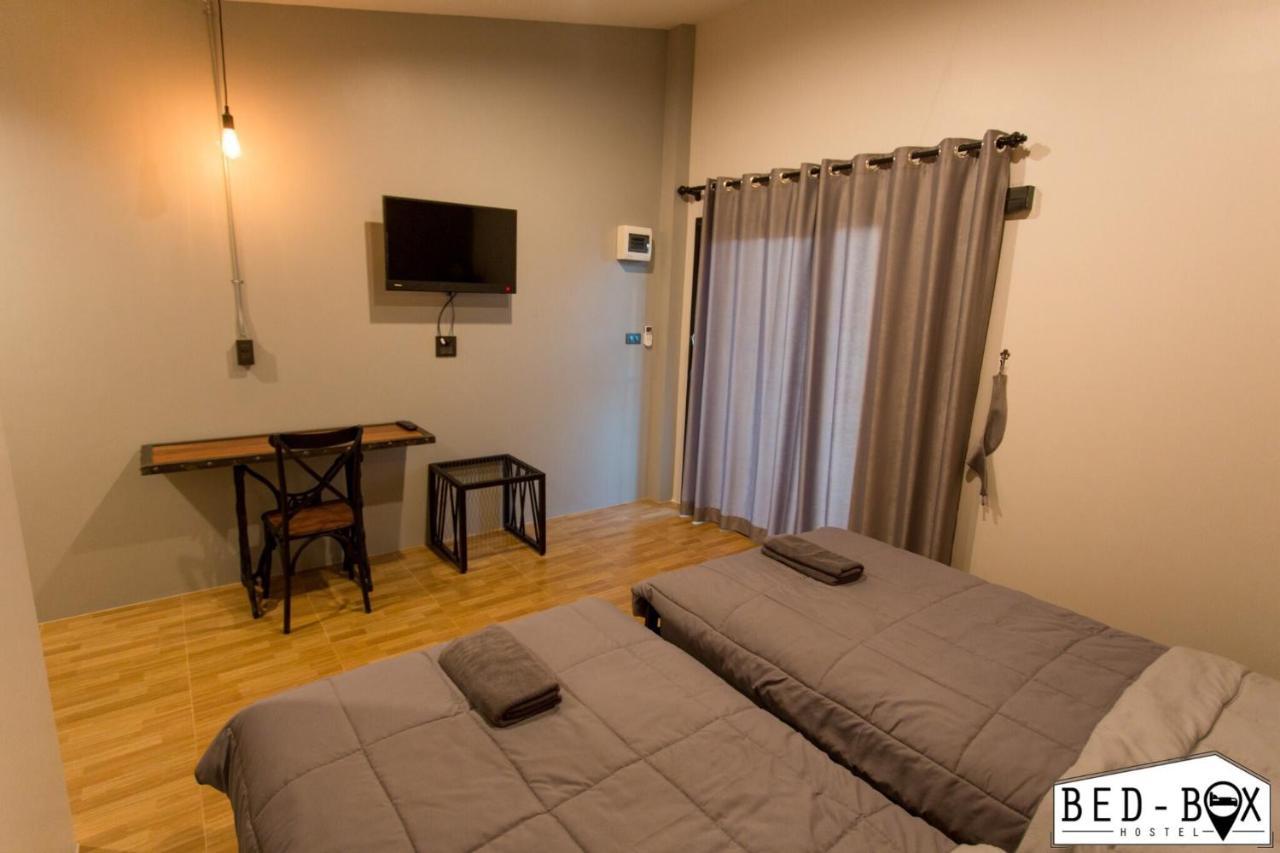 מלון Nakhonratchasima Bed Box מראה חיצוני תמונה