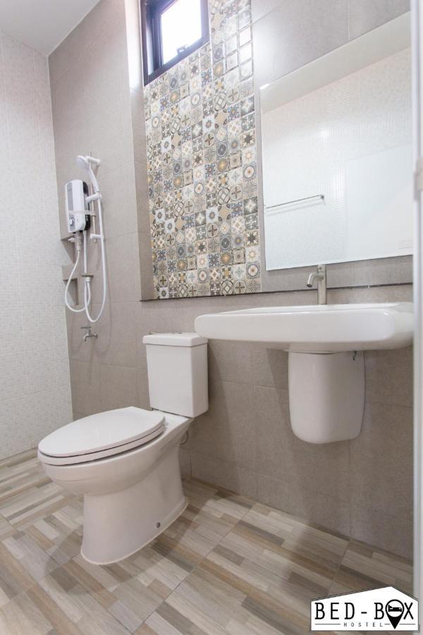 מלון Nakhonratchasima Bed Box מראה חיצוני תמונה