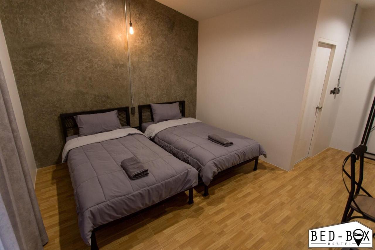 מלון Nakhonratchasima Bed Box מראה חיצוני תמונה
