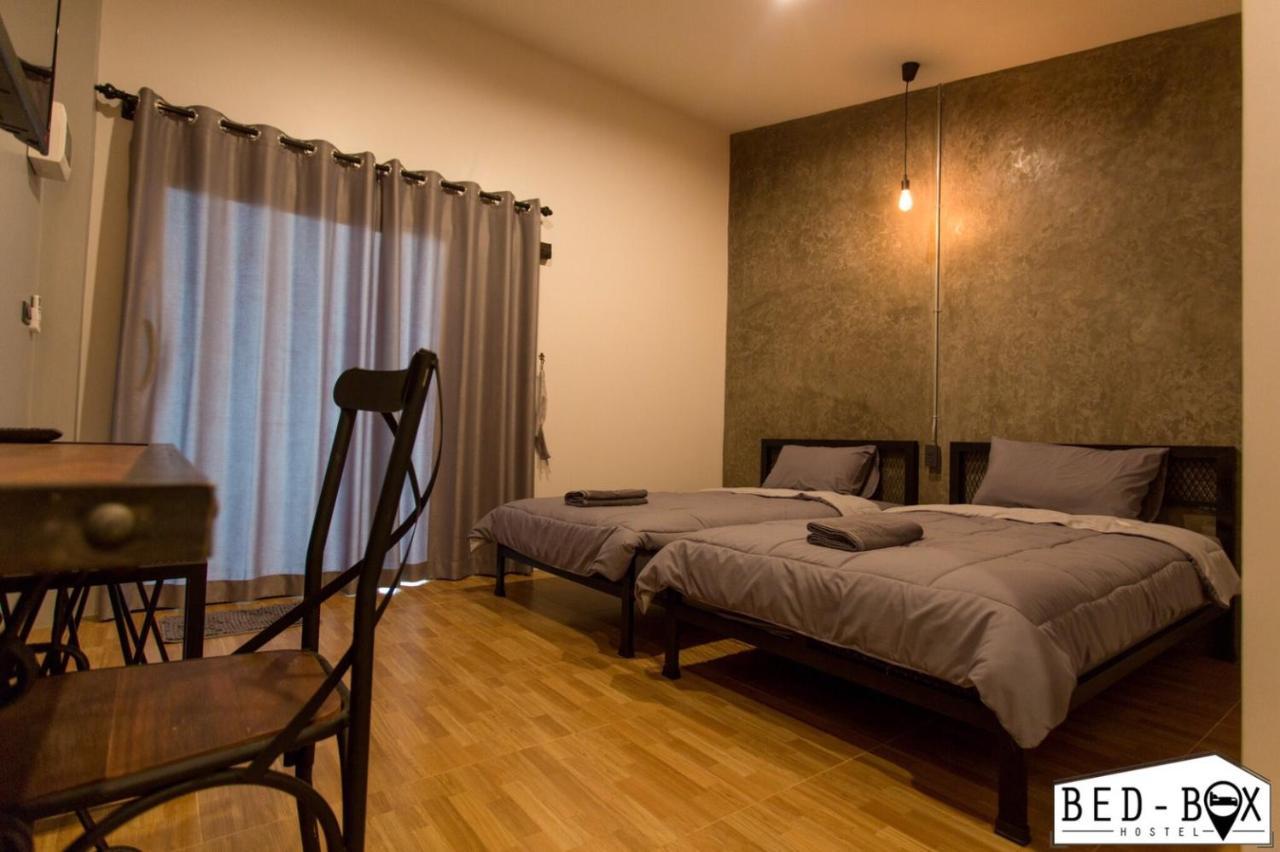 מלון Nakhonratchasima Bed Box מראה חיצוני תמונה